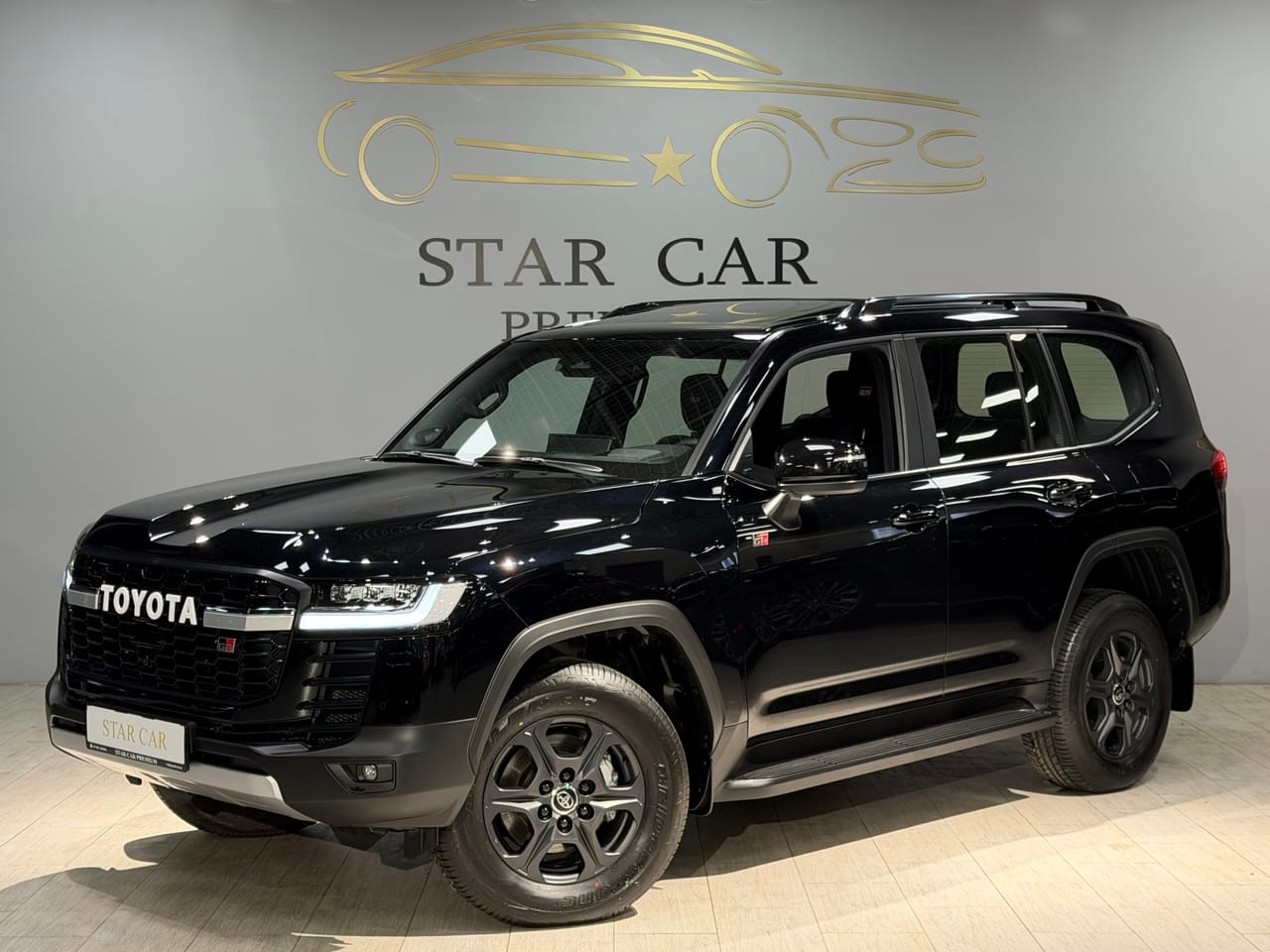 Toyota Land Cruiser 300 GR Sport