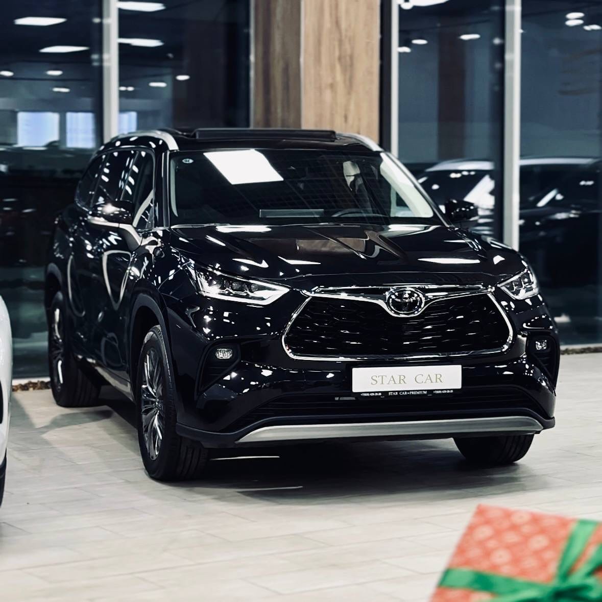 Автосалон STAR CAR — автосалон